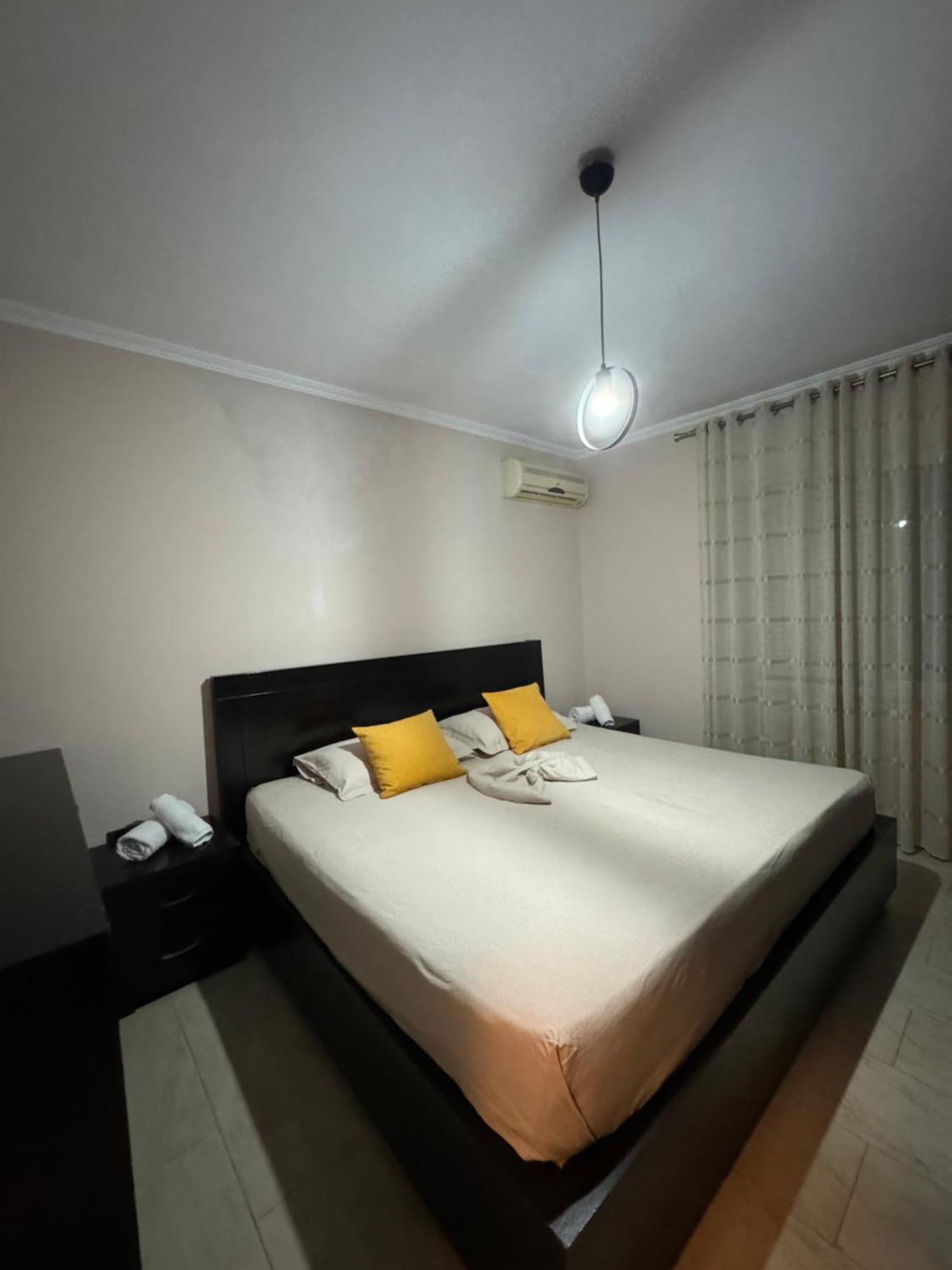 Toptani Center Apartment Tirana Zewnętrze zdjęcie
